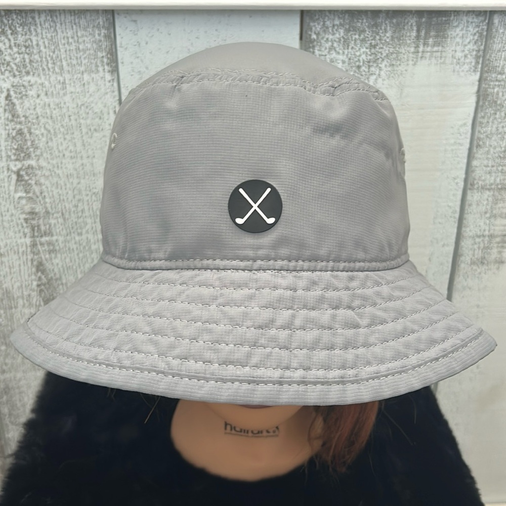 Bucket hat